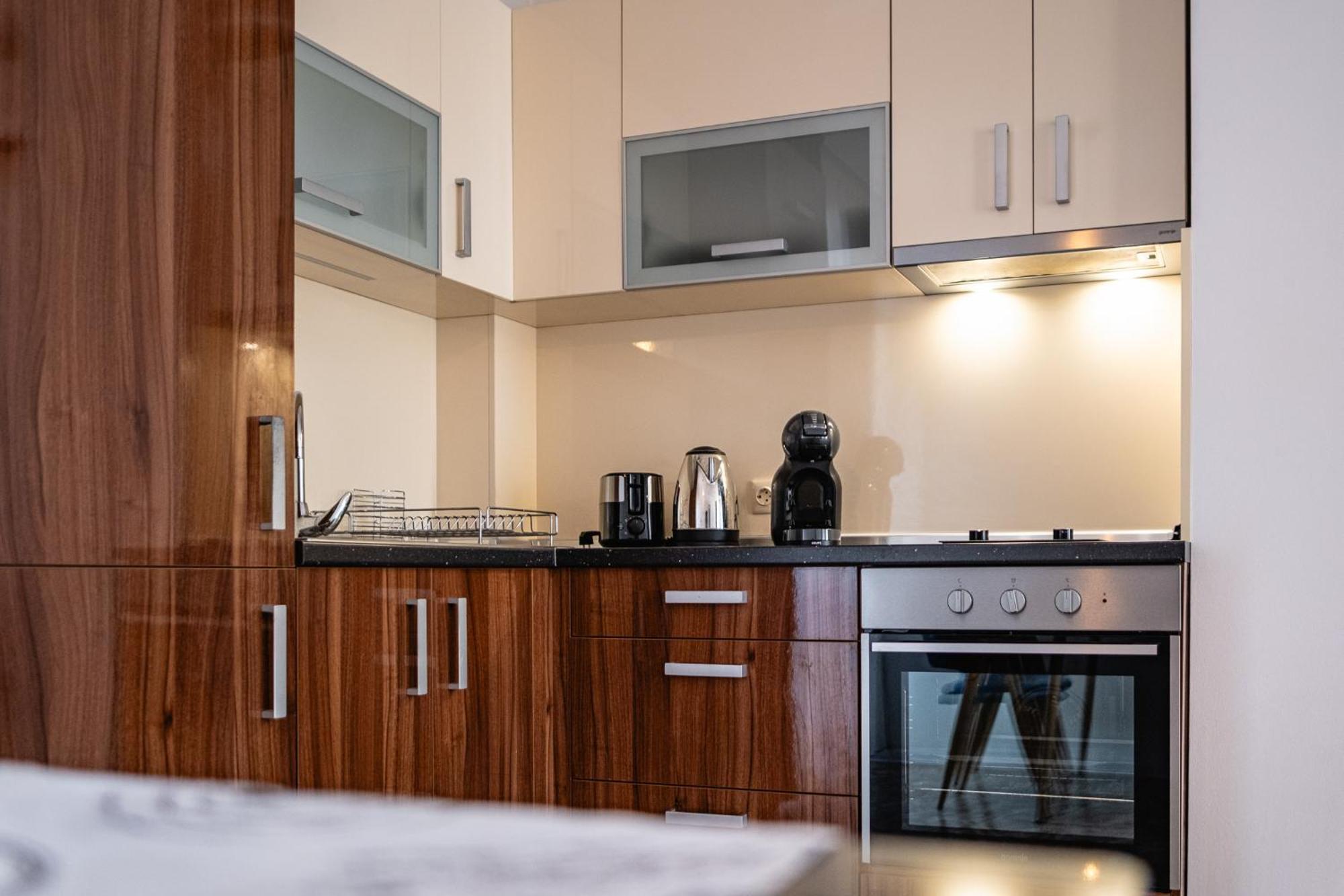 Seaside Serenity Charming Apartment By Sea Garden Βάρνα Εξωτερικό φωτογραφία