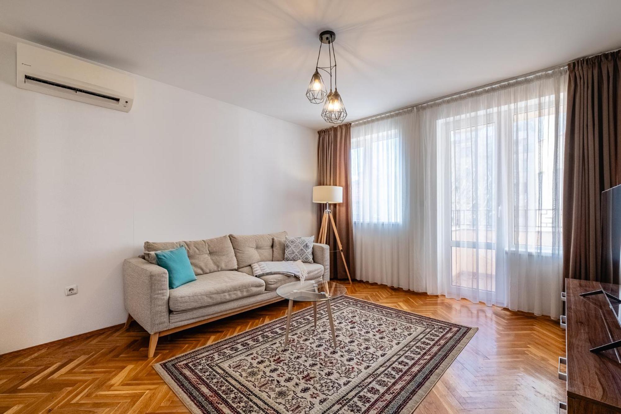 Seaside Serenity Charming Apartment By Sea Garden Βάρνα Εξωτερικό φωτογραφία