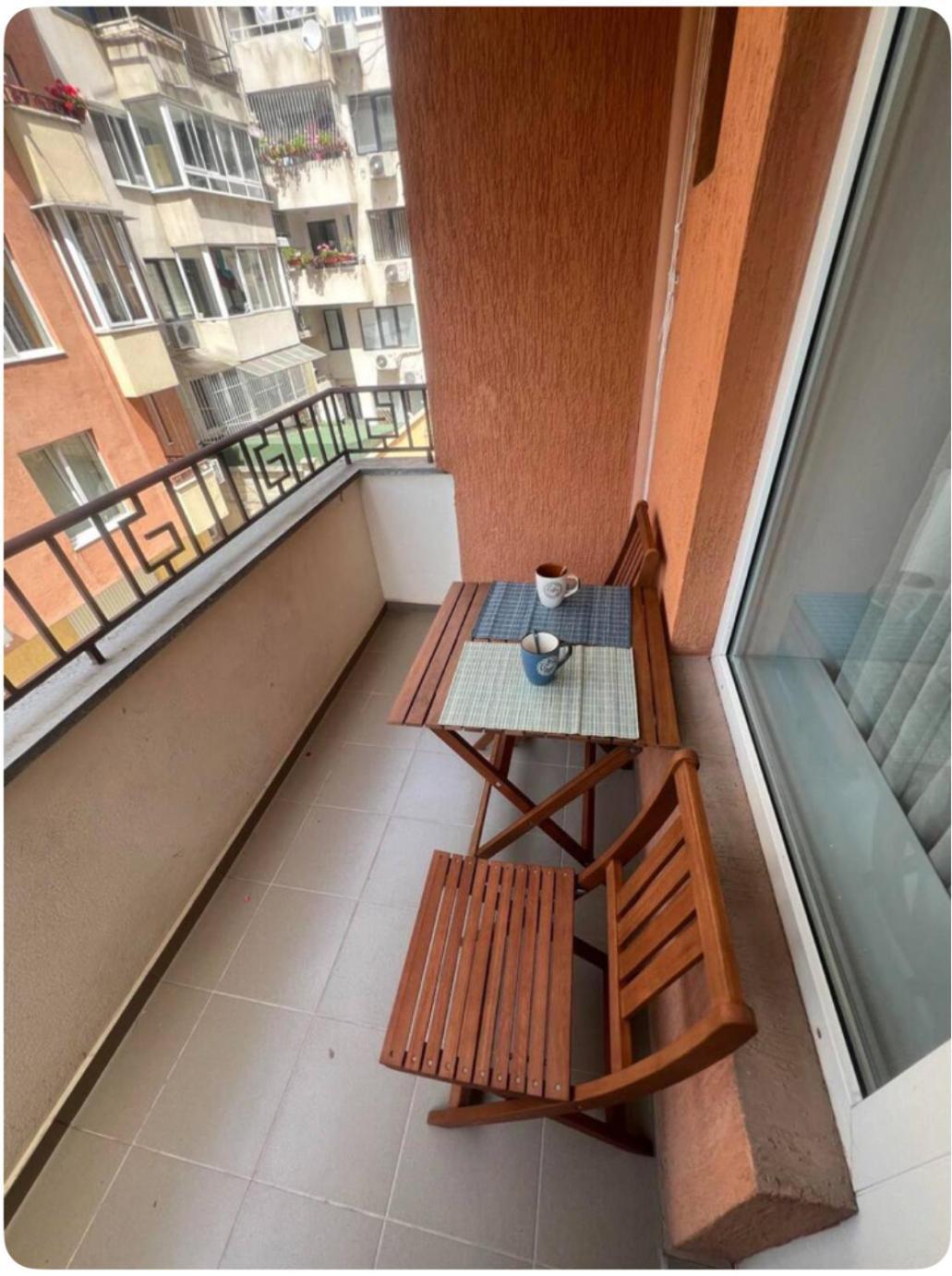 Seaside Serenity Charming Apartment By Sea Garden Βάρνα Εξωτερικό φωτογραφία